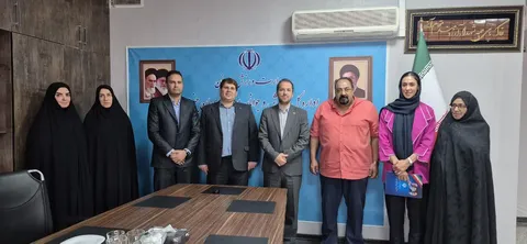 دیدار مهسا کدخدا عضو تیم ملی والیبال با سرپرست اداره‌ کل ورزش و جوانان خراسان جنوبی