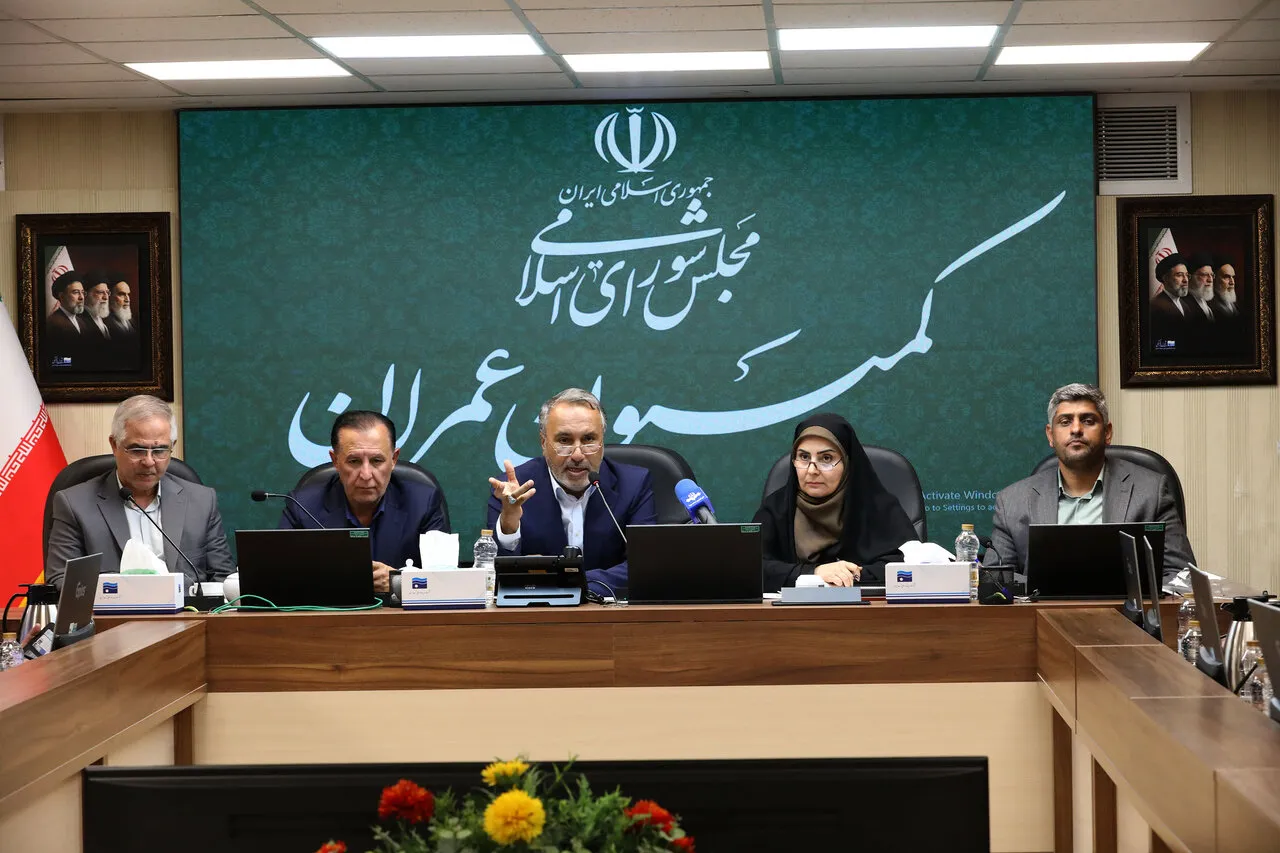 تدوین «طرح جامع مسکن» برای نخستین بار در کشور/ انحراف ۹۰ درصدی بانک‌ها در پرداخت تسهیلات مسکن/ اولویت واگذاری زمین رایگان به دهک‌های ۱ تا ۵ است