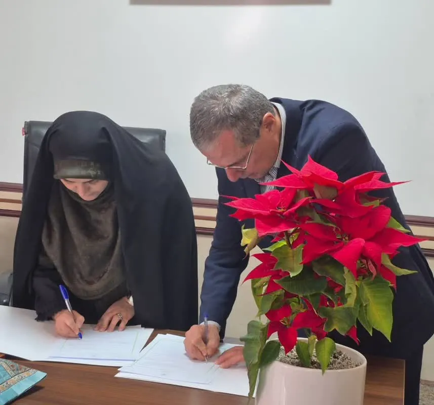 تفاهم‌نامه همکاری دفتر امور بانوان و خانواده استانداری و شبکه ملی تشکل های سرطان