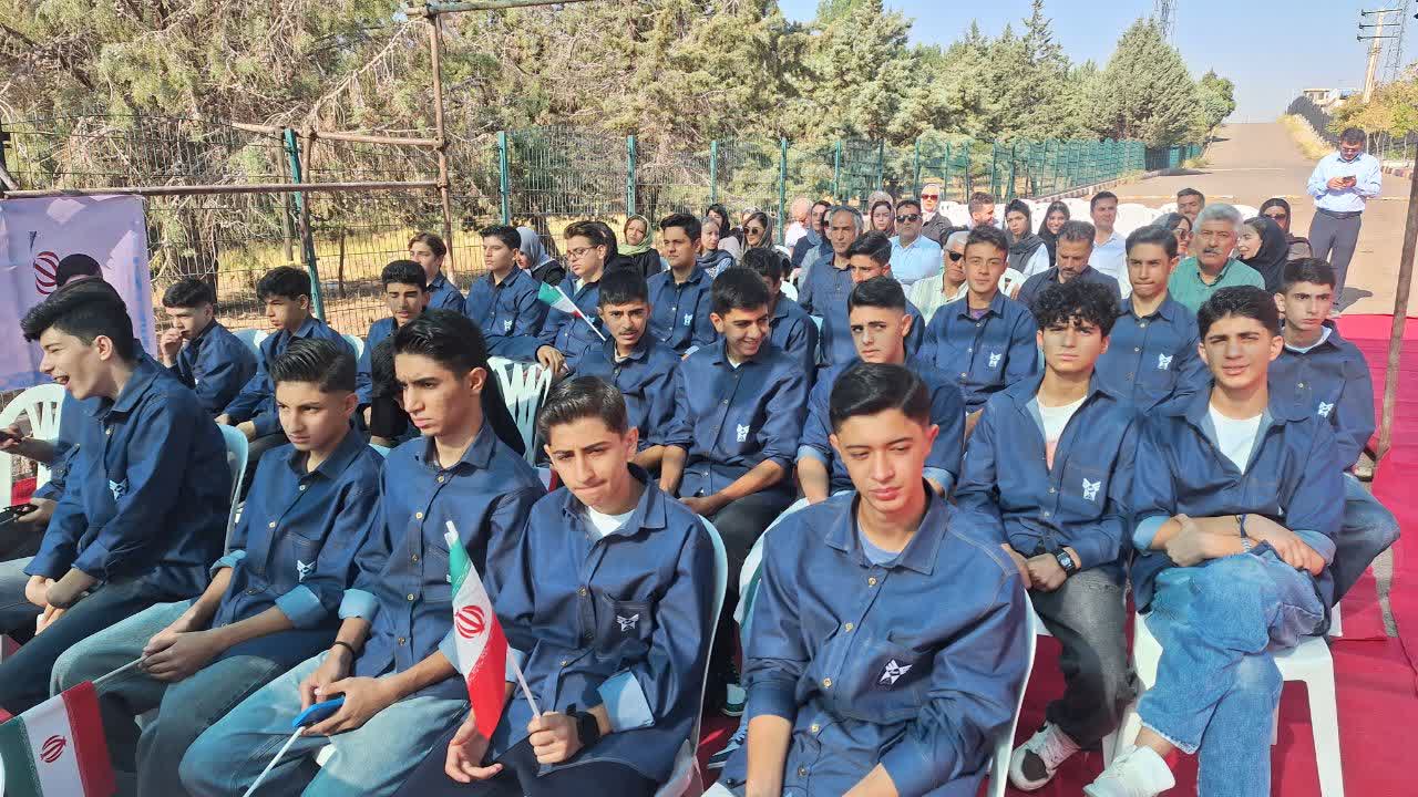 آغاز سال تحصیلی نخستین هنرستان فنی و حرفهای سما دانشگاه آزاد اسلامی قزوین آغاز سال تحصیلی نخستین هنرستان فنی و حرفهای سما دانشگاه آزاد اسلامی قزوین