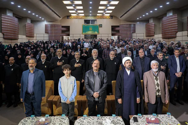  آیین تجلیل از مجید مجیدی در حرم مطهر رضوی 