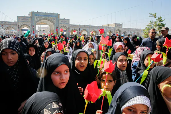  عزاداری هیئت کودکان در حرم مطهر امام هشتم(ع)
