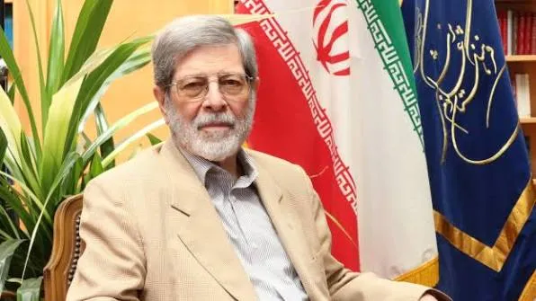 نامه مهم رئیس فرهنگستان علوم به یونسکو