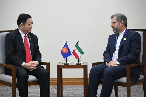 حضور نماینده ایران در پنجاهمین سالگرد پیمان مودت و همکاری جنوب شرق آسیا در مانیل