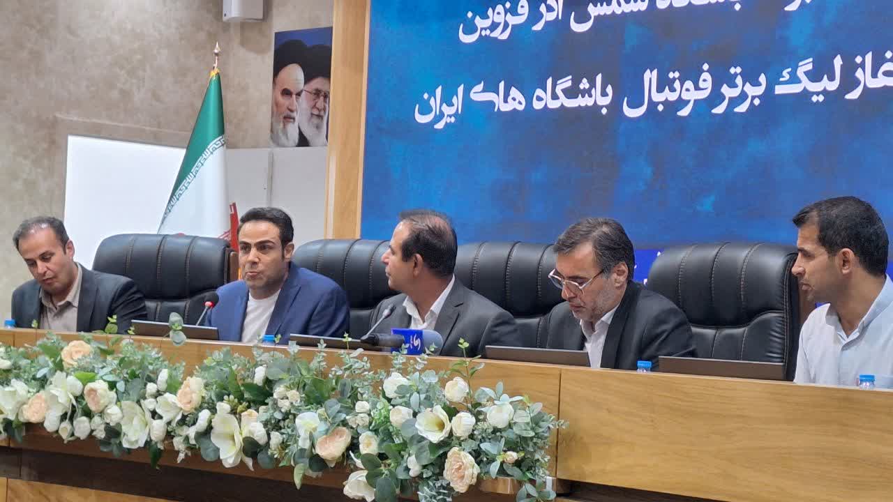 شمس‌آذر در مسیر جوان‌گرایی است/ ستاره‌های آینده را از آکادمی می‌سازیم