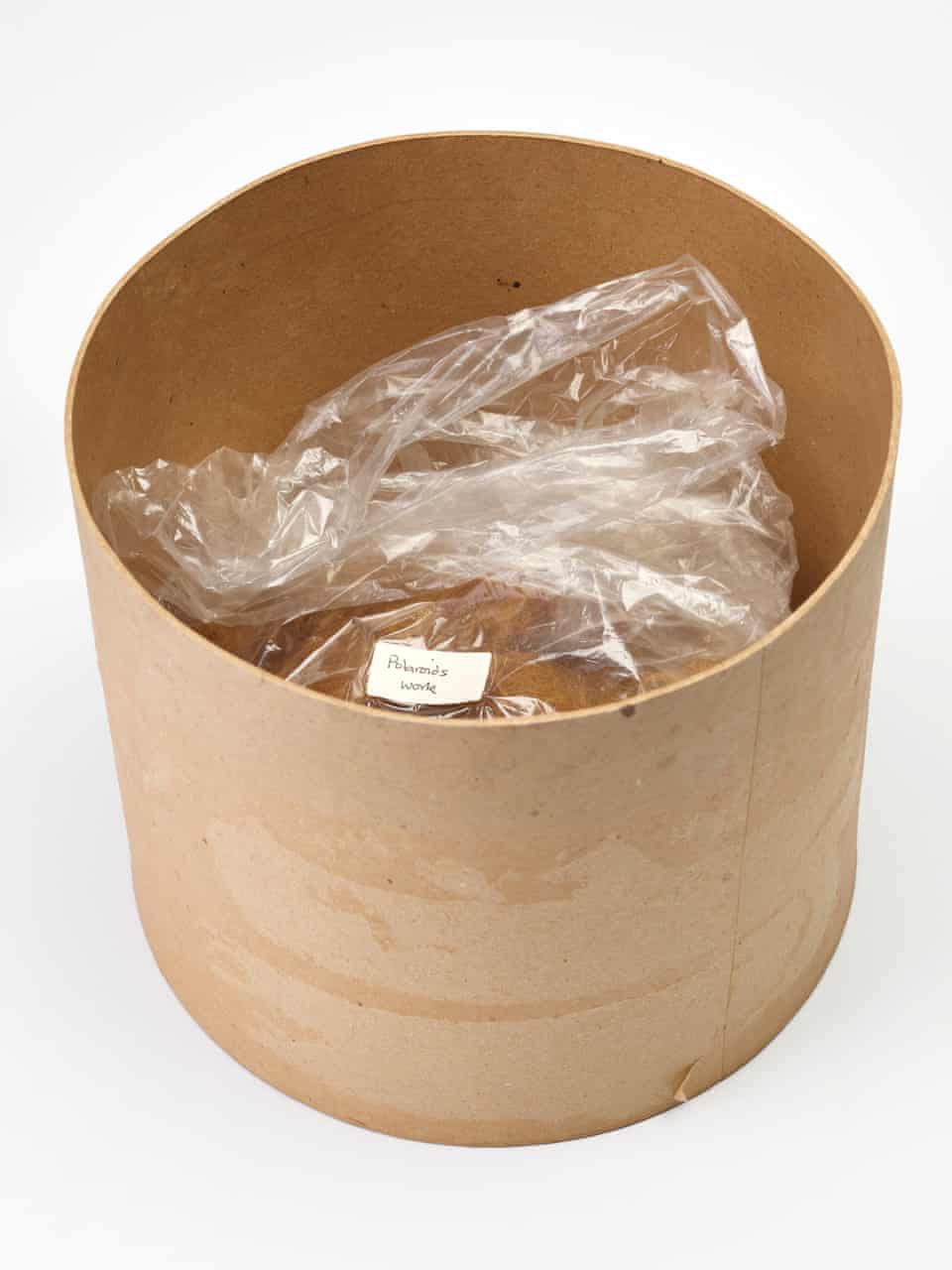 راز‌های تازه از زندگی برت وایتلی؛ از یادداشت پل کلی تا جعبه‌ای پر از مو