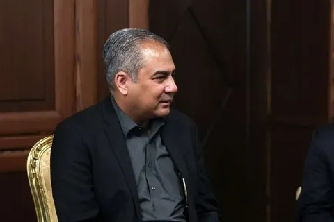 وزیر کشور پاکستان عازم تهران شد