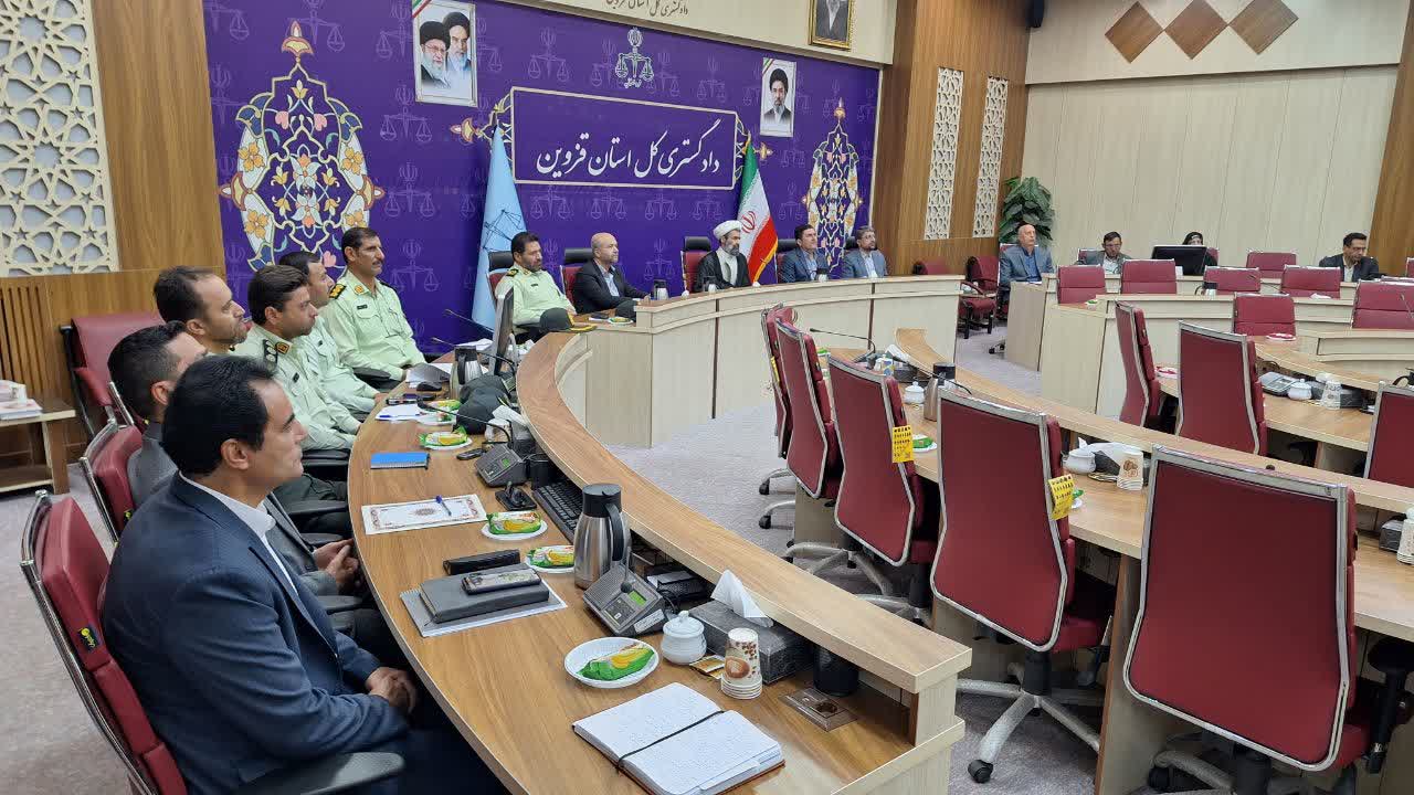 ۲۵۰ هزار نفر در قزوین درگیر پدیده اعتیاد و مواد مخدر هستند/هدف گذاری کاهش ۱۰درصدی اعتیاد 