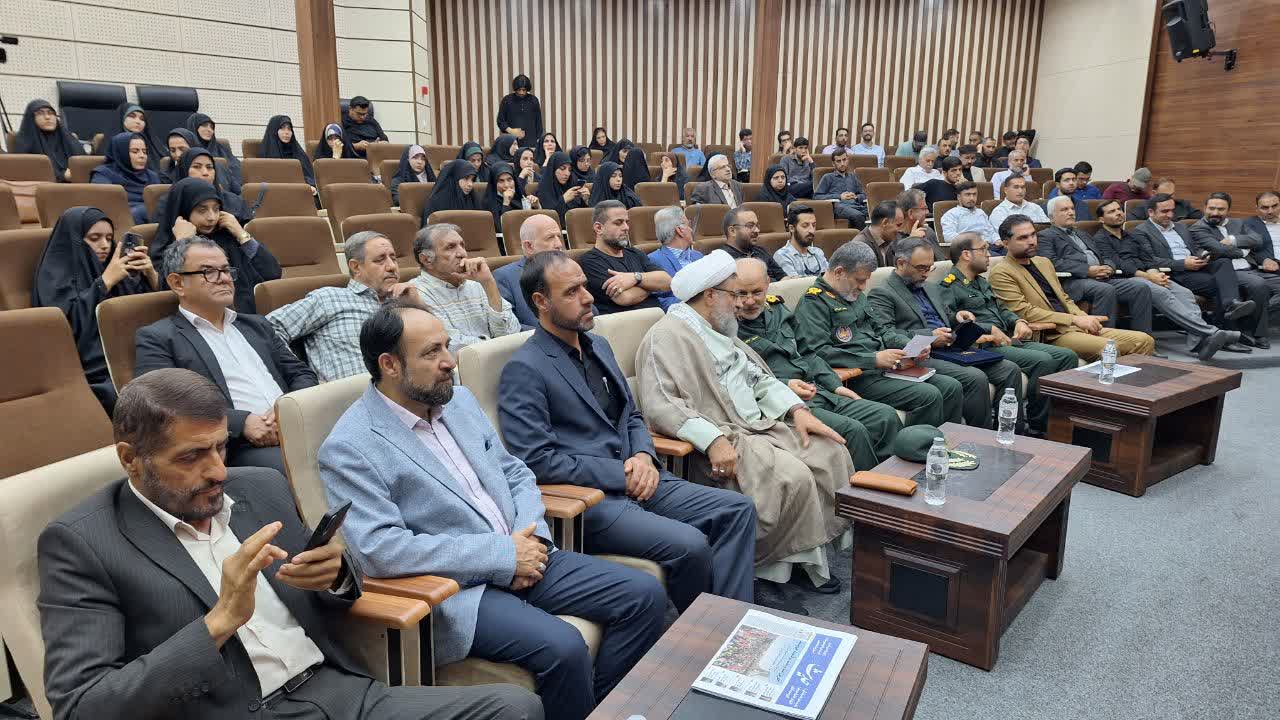 خبرنگاران قزوین در خط مقدم روایت حقیقت ایستادند