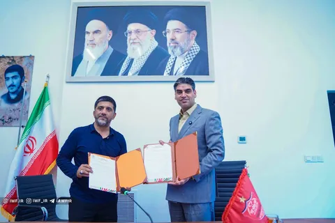 اتحاد سرخ‌ها با گوش‌شکسته‌ها/ پرسپولیس با فدراسیون کشتی هم‌پیمان شد
