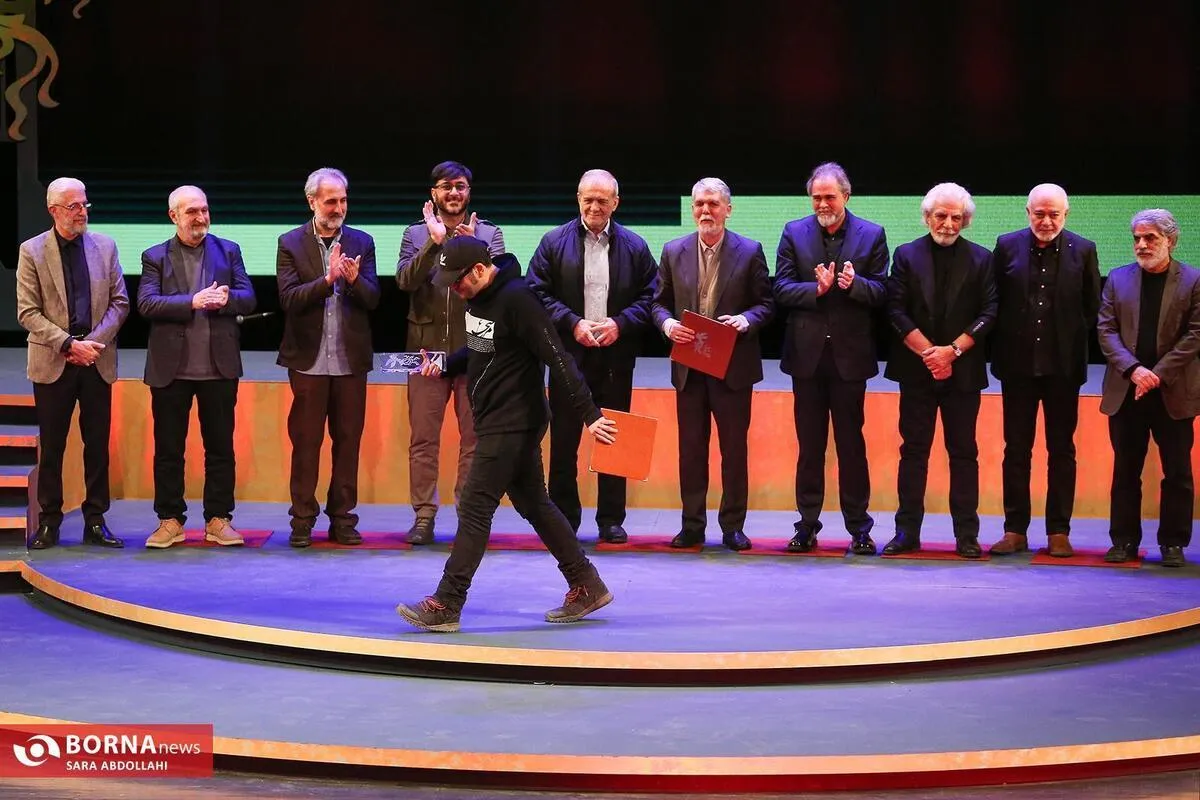 مهرجان فجر السينمائي الرابع والأربعون يُختتم بحضور رئيس الجمهورية