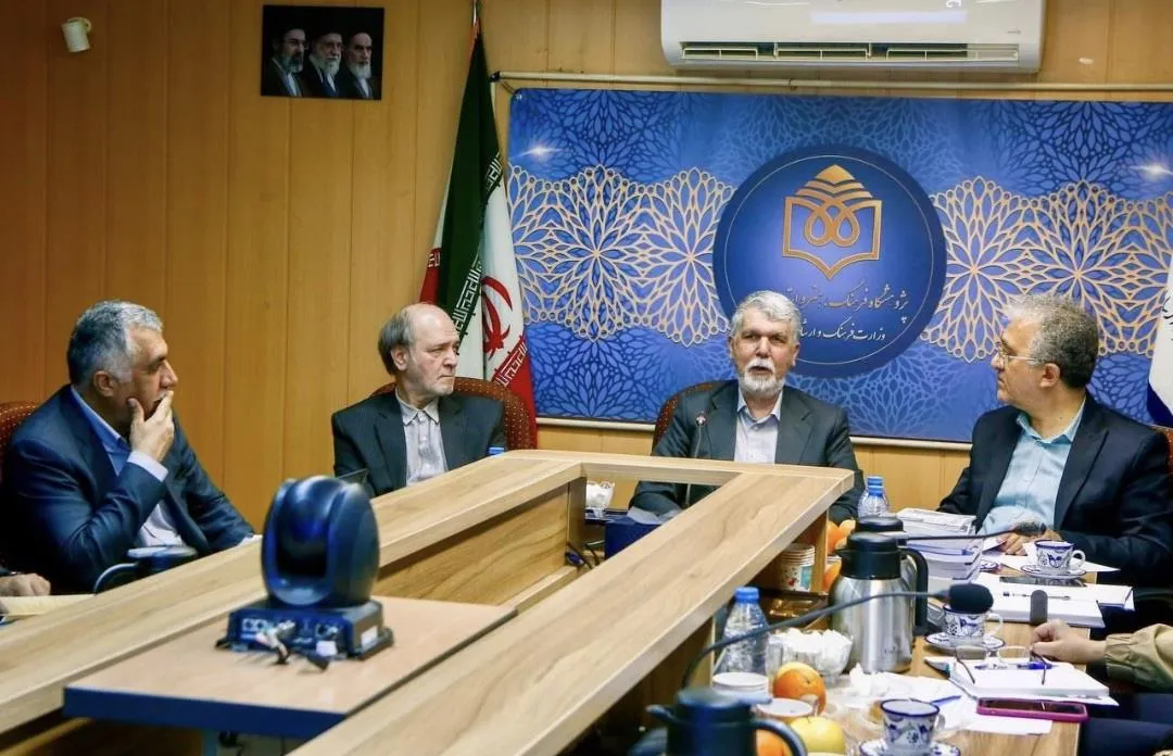 صالحی: پژوهشگاه فرهنگ، هنر و ارتباطات متناسب با بحران‌های اجتماعی نقش آفرینی کند