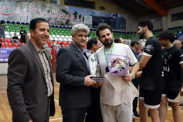 مسابقات والیبال جایزه بزرگ کرمانشاه
