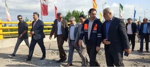 بازدید معاون عمرانی استاندار مازندران از پل شهدای لاریم برای تسریع اجرای پروژه