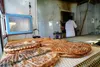 برخورد با نانوایی‌های غیرمجاز در قم تشدید شد