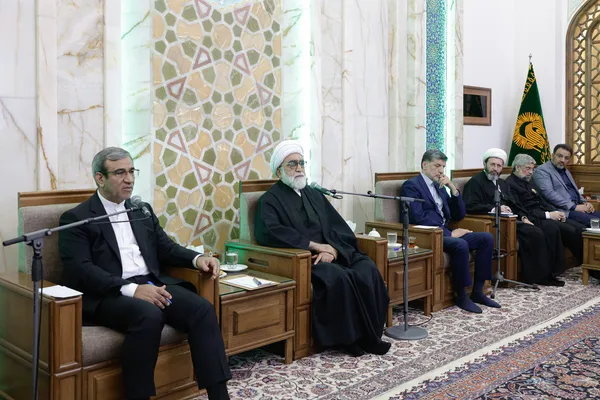 دیدار استاندار و فرمانداران خراسان رضوی با تولیت آستان قدس رضوی
