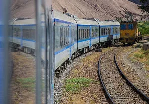 قطارهای ۶ تخته در مسیر سفر اقتصادی خانواده‌ها/ تأکید راه‌آهن بر ارتقای کیفیت همزمان با کاهش هزینه‌ها