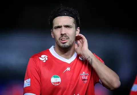اعلام زمان بازگشت هافبک خارجی پرسپولیس به تهران