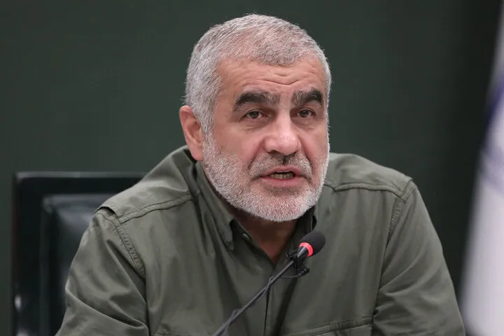 نیکزاد خطاب به مقامات آمریکا: بهتر است زودتر این منطقه را ترک کنید