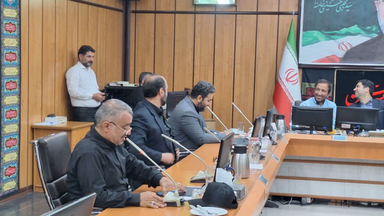 اعضای شورای شهر قزوین: سرپرست جدید با تعامل، همدلی و شتاببخشی به پروژههای عمرانی مسیر خدمت را ادامه دهد اعضای شورای شهر قزوین: سرپرست جدید با تعامل، همدلی و شتاببخشی به پروژههای عمرانی مسیر خدمت را ادامه دهد