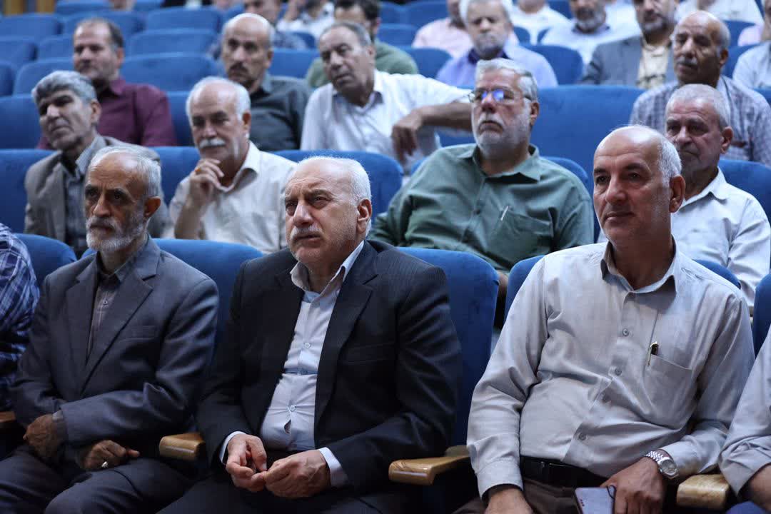 جوانان امروز ادامه دهنده مسیر ایثار هستند