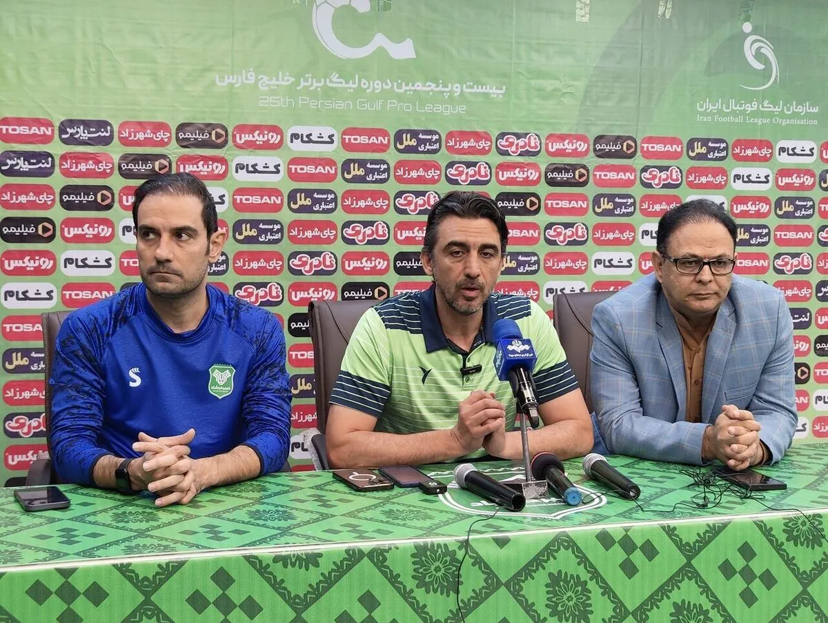 رحمتی : خیبر در ورزشگاه خانگی و در حضور هواداران به هیچ تیمی باج نمی‌دهد