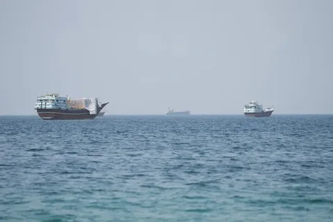 Majority of vessels navigate Iranian lane of Strait of Hormuz