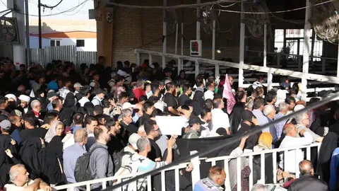 تردد بیش از ۱۷۳ هزار زائر از مرز مهران در دهه نخست محرم