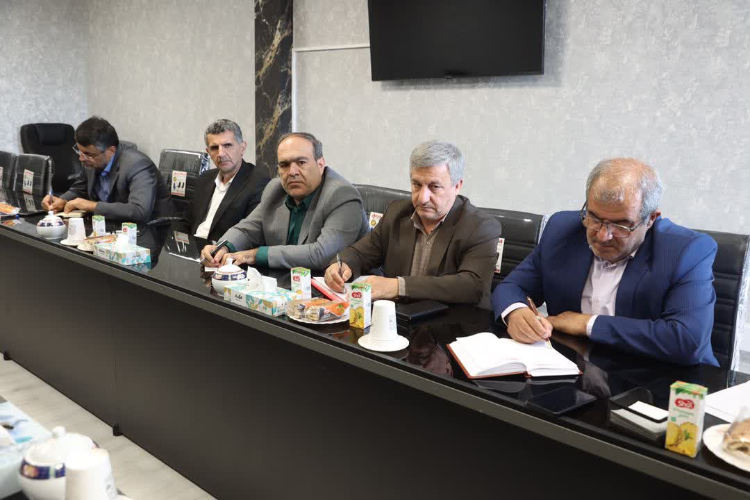 برگزاری نشست فصلی فرمانداران و مدیران ستادی معاونت سیاسی استانداری قزوین برگزاری نشست فصلی فرمانداران و مدیران ستادی معاونت سیاسی استانداری قزوین