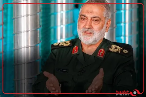 سردار شکارچی: دشمن نمی‌داند ما کجا موشک تولید می‌کنیم
