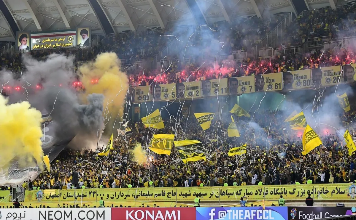 تاج شایعات را رد کرد؛ سپاهان و استقلال با حضور تماشاگران برگزار می‌شود