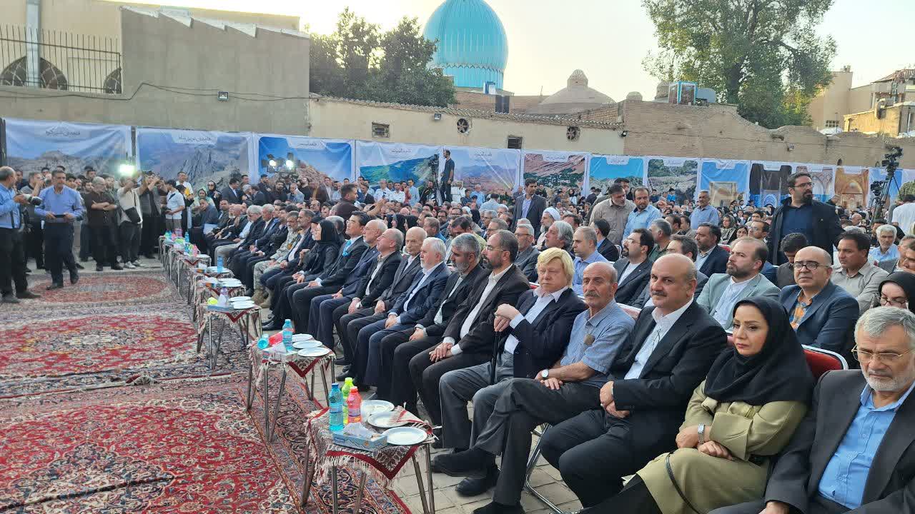 نوذری: الموت امروز متعلق به قزوین نیست؛ به ایران و مرزهای بشریت تعلق دارد