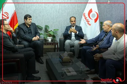 حضور احمد دنیامالی وزیر ورزش و جوانان در خبرگزاری برنا به مناسبت روز خبرنگار