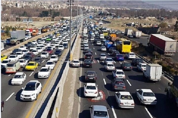 ترافیک سنگین در مسیر بازگشت مسافران نوروزی در جاده های استان قزوین