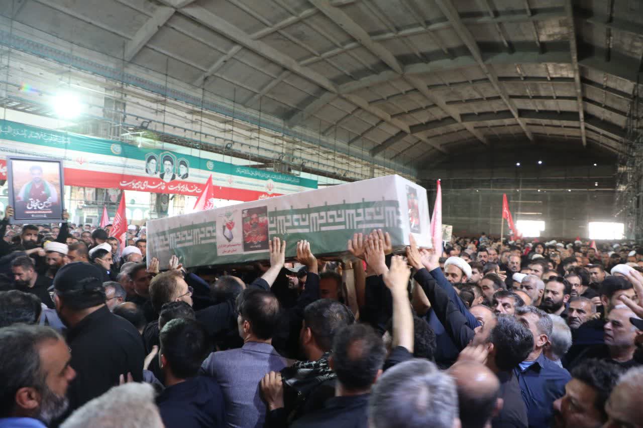 استاندار خوزستان: مکتب شهید خامنهای فراتر از تاریخ و جغرافیا است / مقاومت با ترور و جنایت متوقف نمیشود استاندار خوزستان: مکتب شهید خامنهای فراتر از تاریخ و جغرافیا است / مقاومت با ترور و جنایت متوقف نمیشود