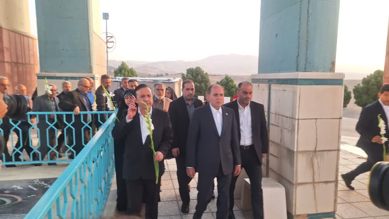 وزیر کشاورزی به قزوین سفر کرد