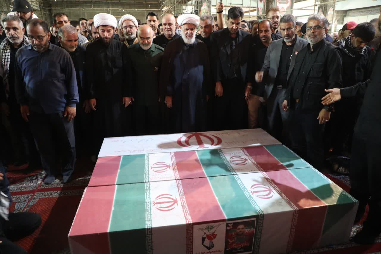 استاندار خوزستان: مکتب شهید خامنهای فراتر از تاریخ و جغرافیا است / مقاومت با ترور و جنایت متوقف نمیشود استاندار خوزستان: مکتب شهید خامنهای فراتر از تاریخ و جغرافیا است / مقاومت با ترور و جنایت متوقف نمیشود