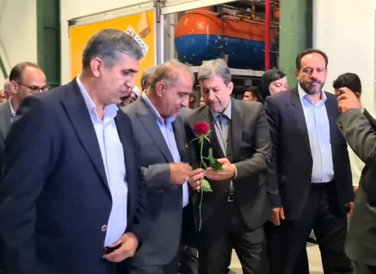 تحول در قطب کشاورزی اصفهان؛فاز نخست مجتمع ۳۵ هکتاری «گل‌مک» در سمیرم با حضور استاندار افتتاح شد