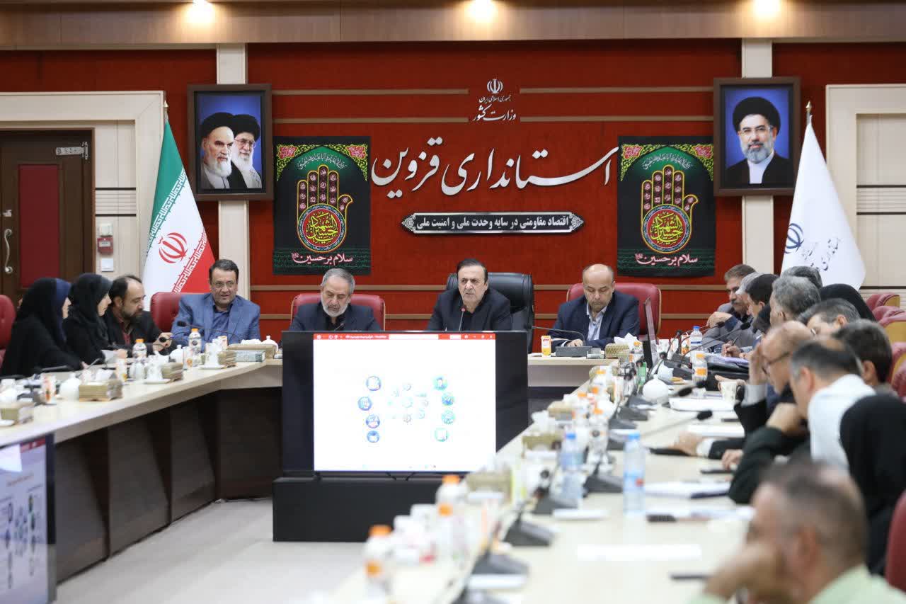 حمایت از تیم‌های لیگ برتری، راهبردی برای معرفی قزوین در سطح ملی است/توسعه مهارت آموزی در اولویت باشد