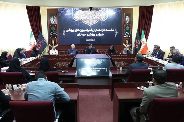 دنیامالی: بی‌انضباطی مالی قابل بخشش نیست/ منابع اسپانسری باید چارچوب مشخص داشته باشد