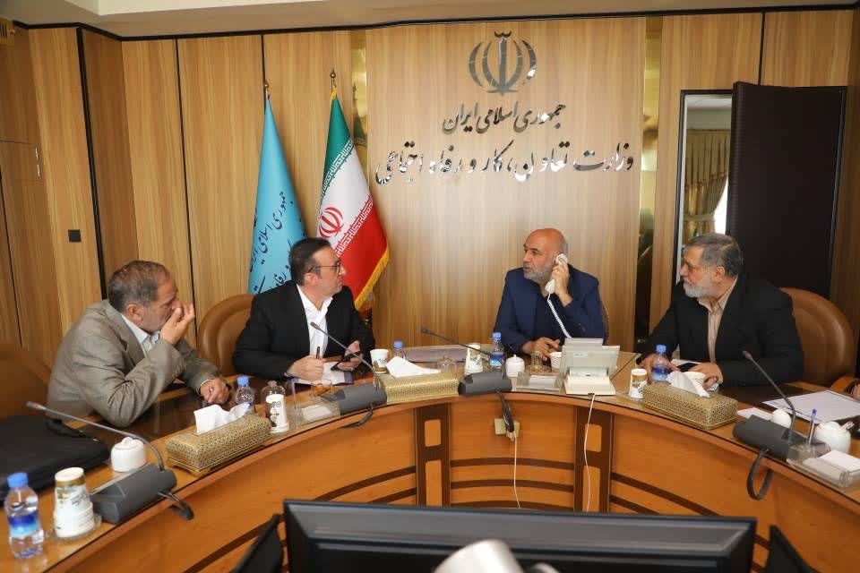 دیدار استاندار قزوین با وزیر تعاون، کار و رفاه اجتماعی دیدار استاندار قزوین با وزیر تعاون، کار و رفاه اجتماعی