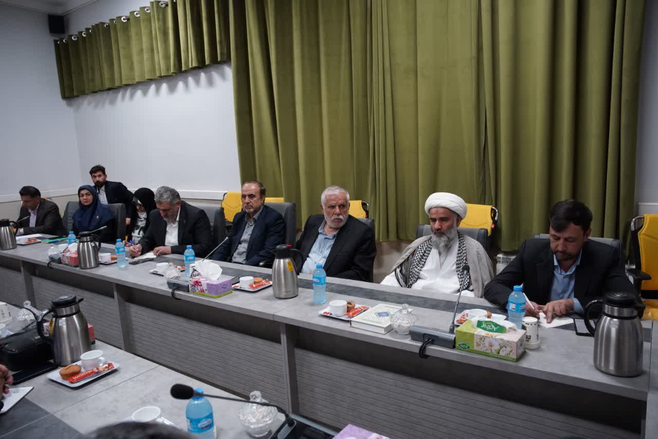 برگزاری جلسه هیات امنای دانشگاه فرهنگیان قزوین