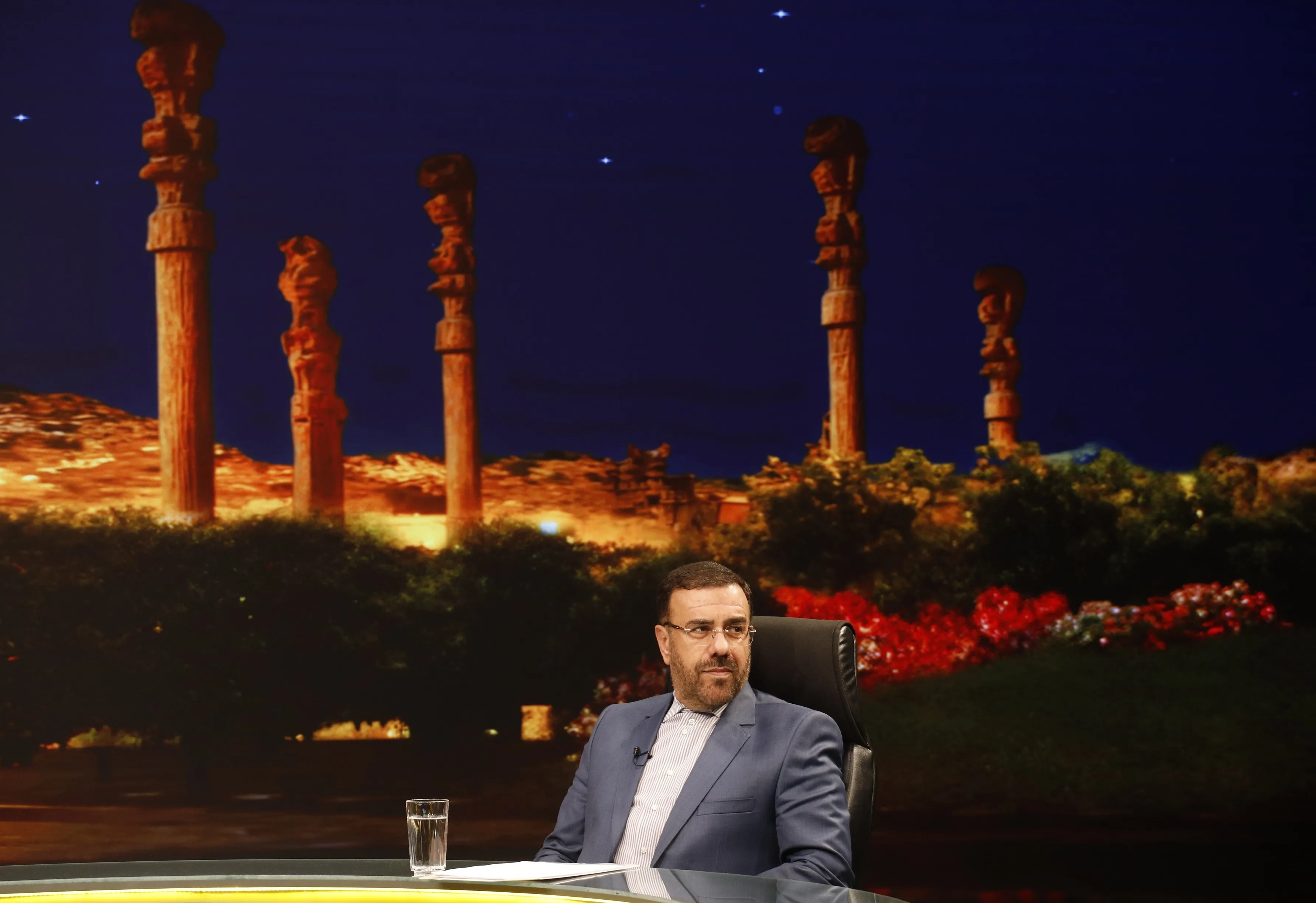 امیری: سند راهبردی گردشگری استان، چشم انداز توسعه فارس است