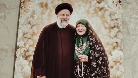 خبر درگذشت مادر شهید رئیسی صحت ندارد