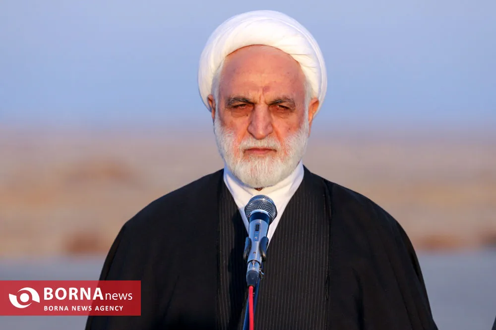 بازدید رئیس قوه قضاییه از یکی از بنادر خشک استراتژیک کشور