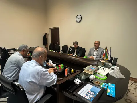 انصاری: حمایت از نخبگان و تقویت زیرساخت‌های پژوهشی استان ضروزی است