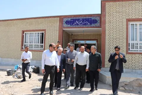 خان احمدی: ۲۳۰۰ مدرسه با ۱۲ هزار کلاس درس تحویل آموزش‌وپرورش شد