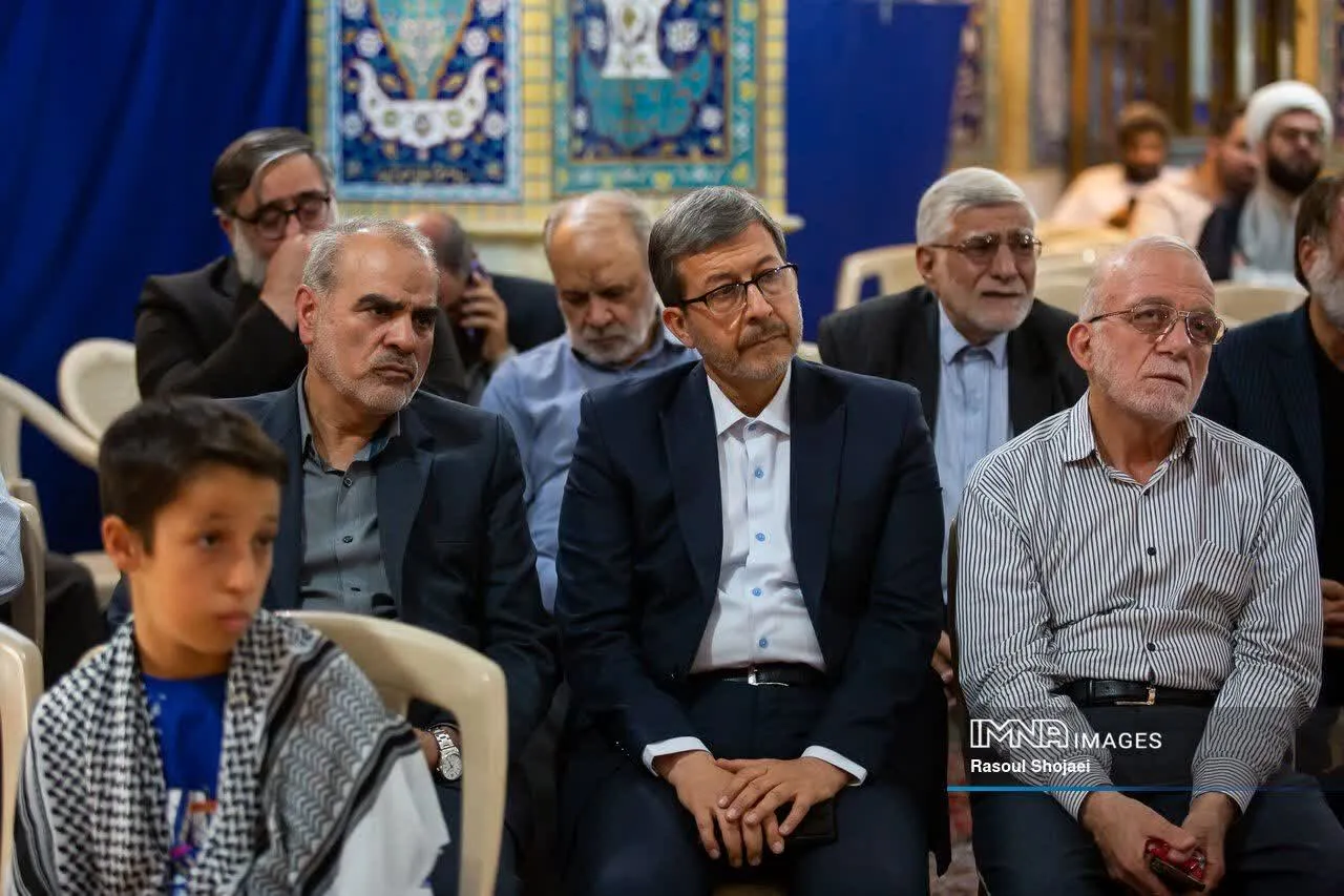 استاندار اصفهان: الگوی زن تراز انقلاب اسلامی باید در جامعه امروز بازتعریف و تبیین شود