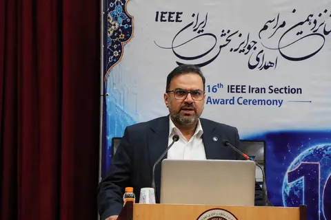 انجمن‌های علمی پل پیوند نخبگان ایرانی خارج از کشور با جامعه علمی داخل