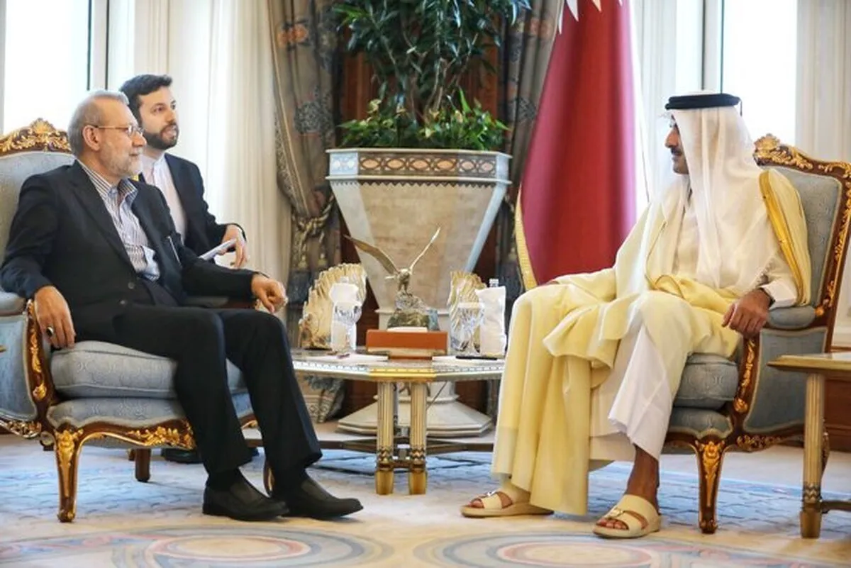 Larijani Meets with Emir of Qatar in Doha
